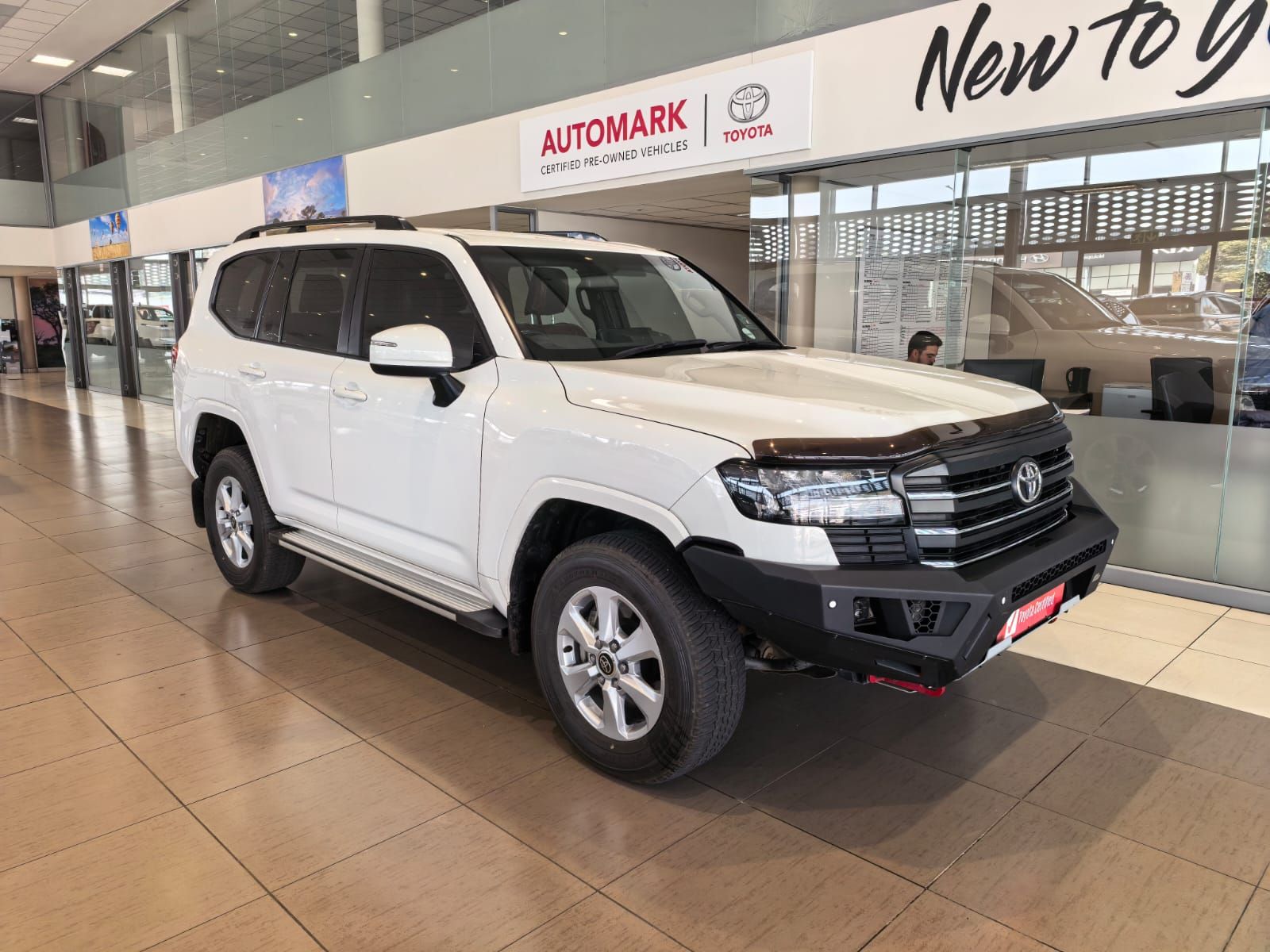 TOYOTA LANDCRUISER 300 V6 3.3D GX-R for Sale in South Africa