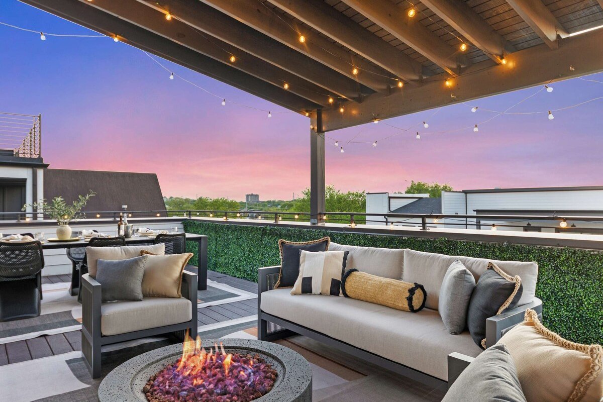 The High Note – Spectacular rooftop, walk to Gulch gallery image 3