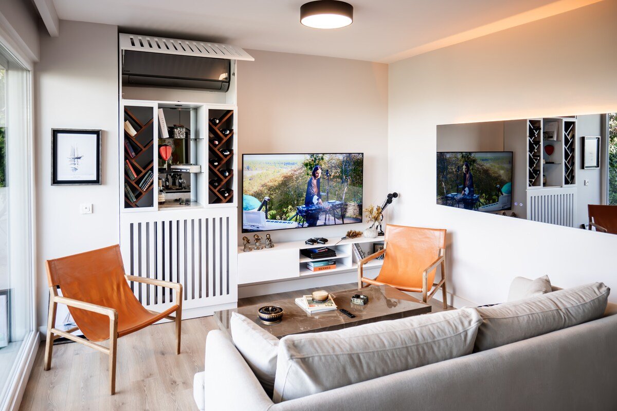 Bosphorus Garden Suite • Garden & Free Parking gallery image 3