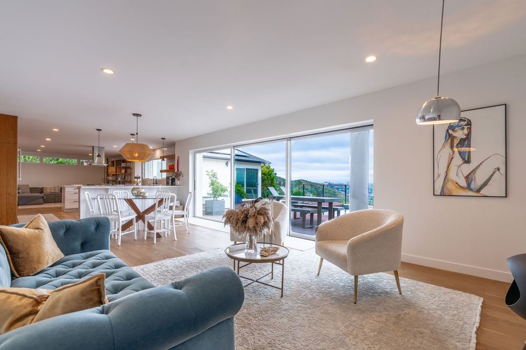 Outdoor Paradise-Mt Soledad-Pool-Hot Sauna-Views! gallery image 5