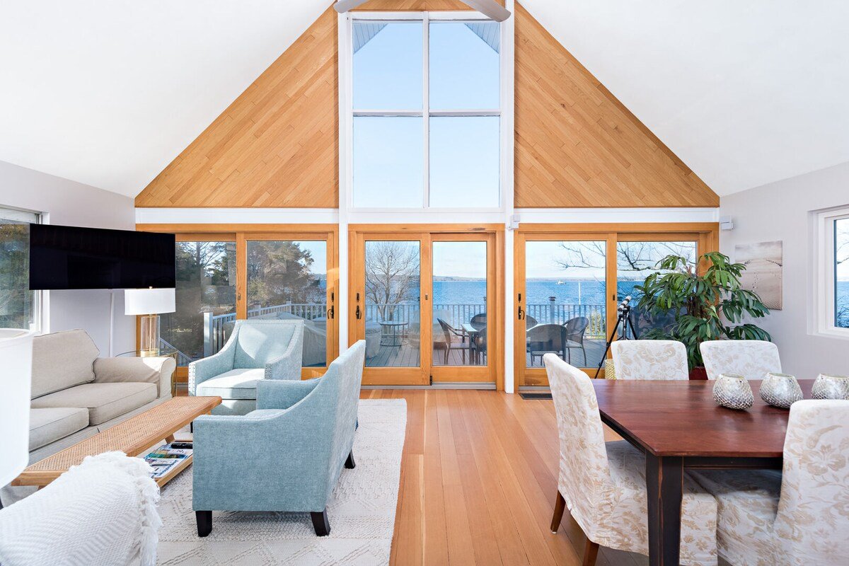 Waterfront A-frame Chalet with shore beach gallery image 3