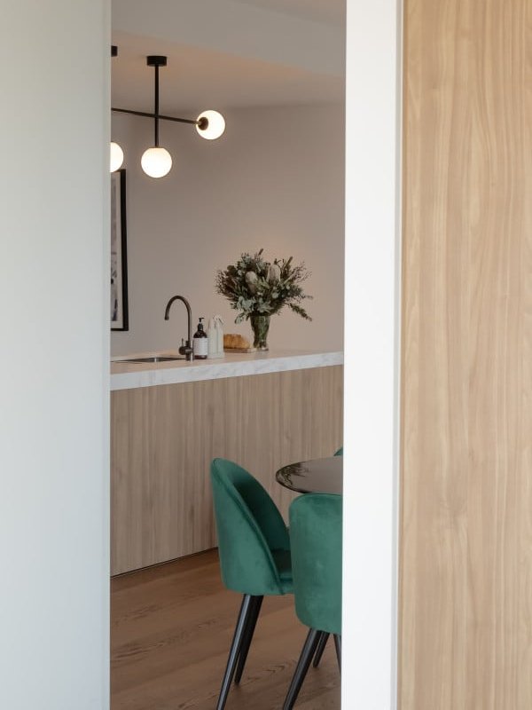 Claremont Style & Comfort, South Yarra gallery image 4