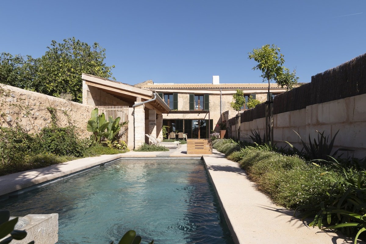 Can Cunso 18, piscina, barbacoa, estilo y confort gallery image 4