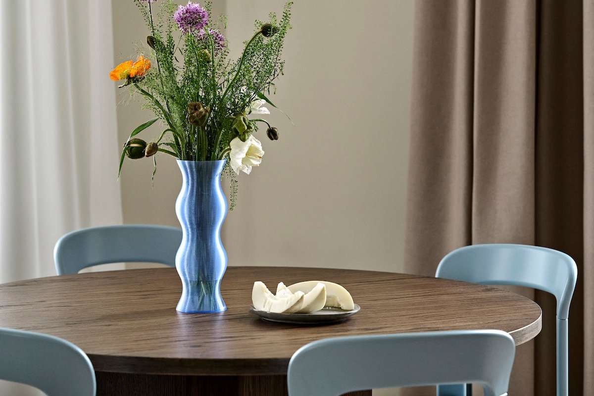 Corner Two-Bedroom Apartment for 6 gallery image 5