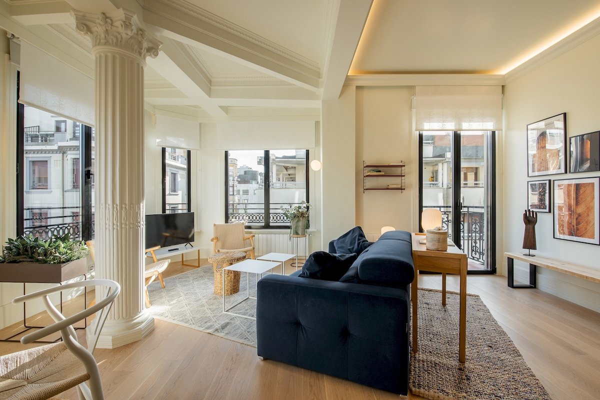 Allegra by FeelFree Rentals gallery image 2