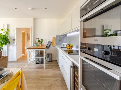 FMSS – Urban Escapes