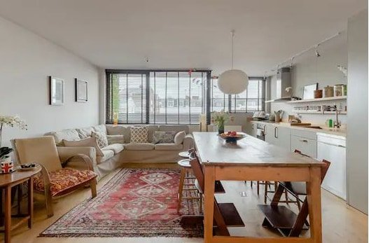 Stunning Notting Hill 3 bed home gallery image 2