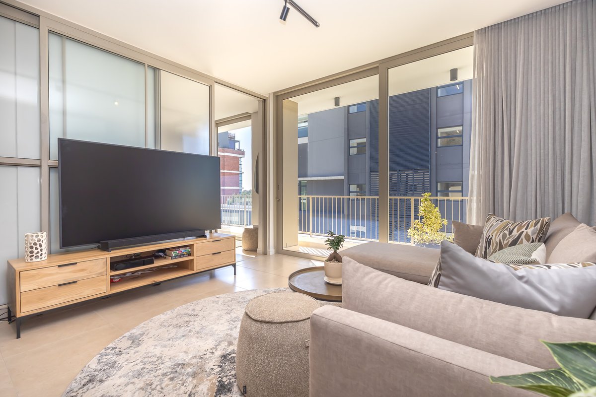 Ultra-Modern 3-Bedroom Penthouse With Private Pool