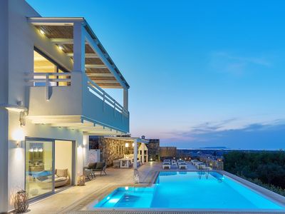 Villa Greece by Myseasight.com / private Villa