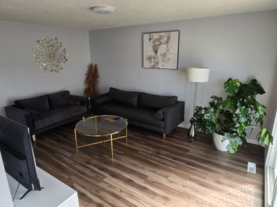 Modern 4Bed Home|Cozy & Updated|Club Regent Casino