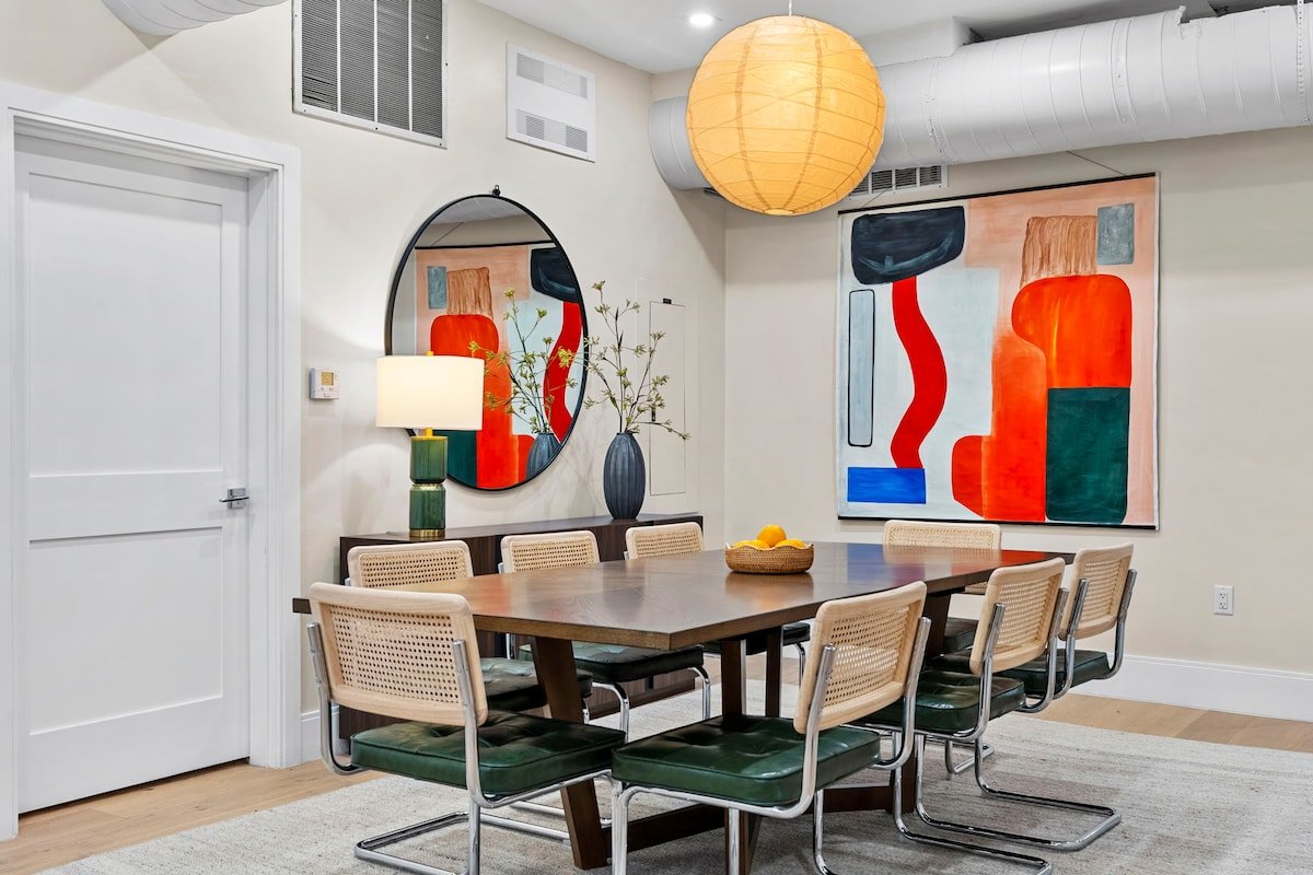 Best Loft in Boston | Rowes Wharf + FREE Parking gallery image 5