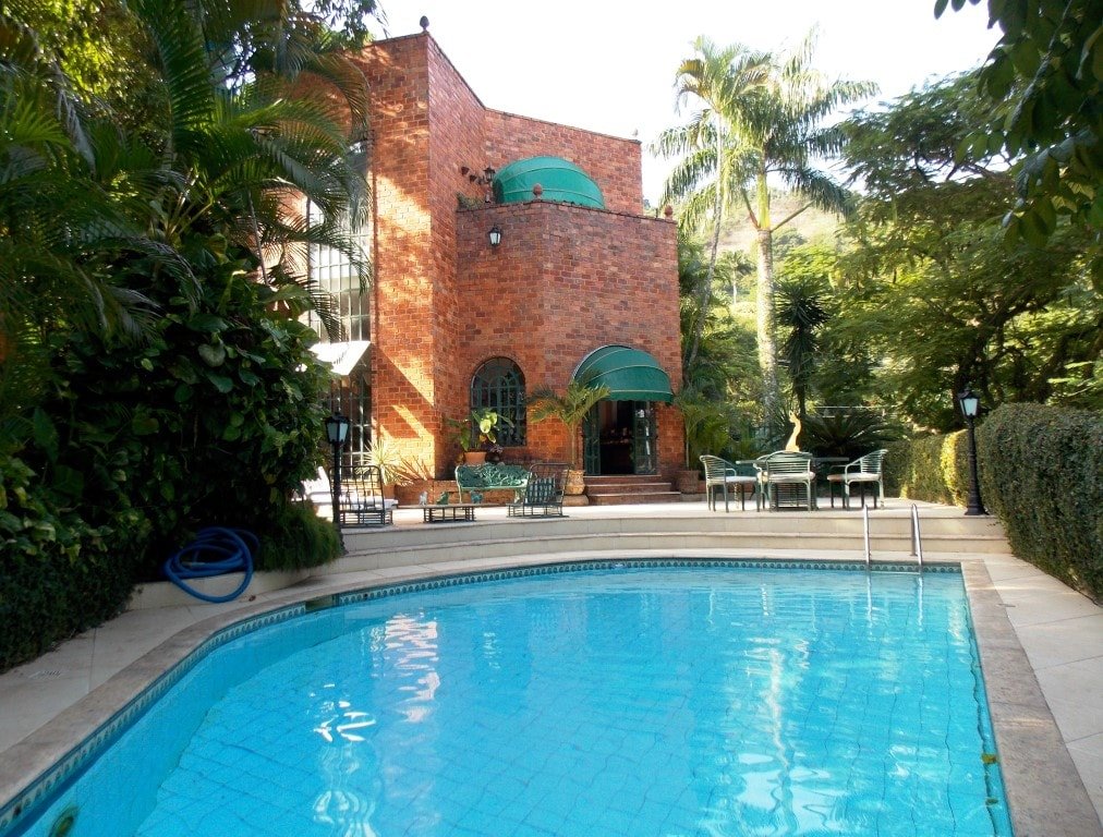 A Castle in Rio! Near Beachs and GOLF CLUB gallery image 2