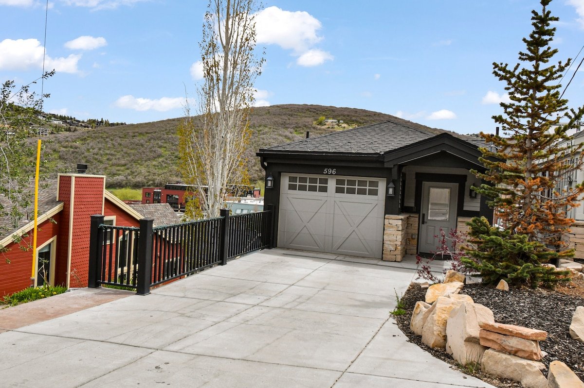 NEW, Luxury Historic Old Town, Walk to Main Street