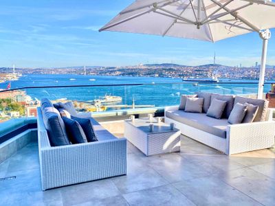 SEAViEW GRAND – UNiQUE