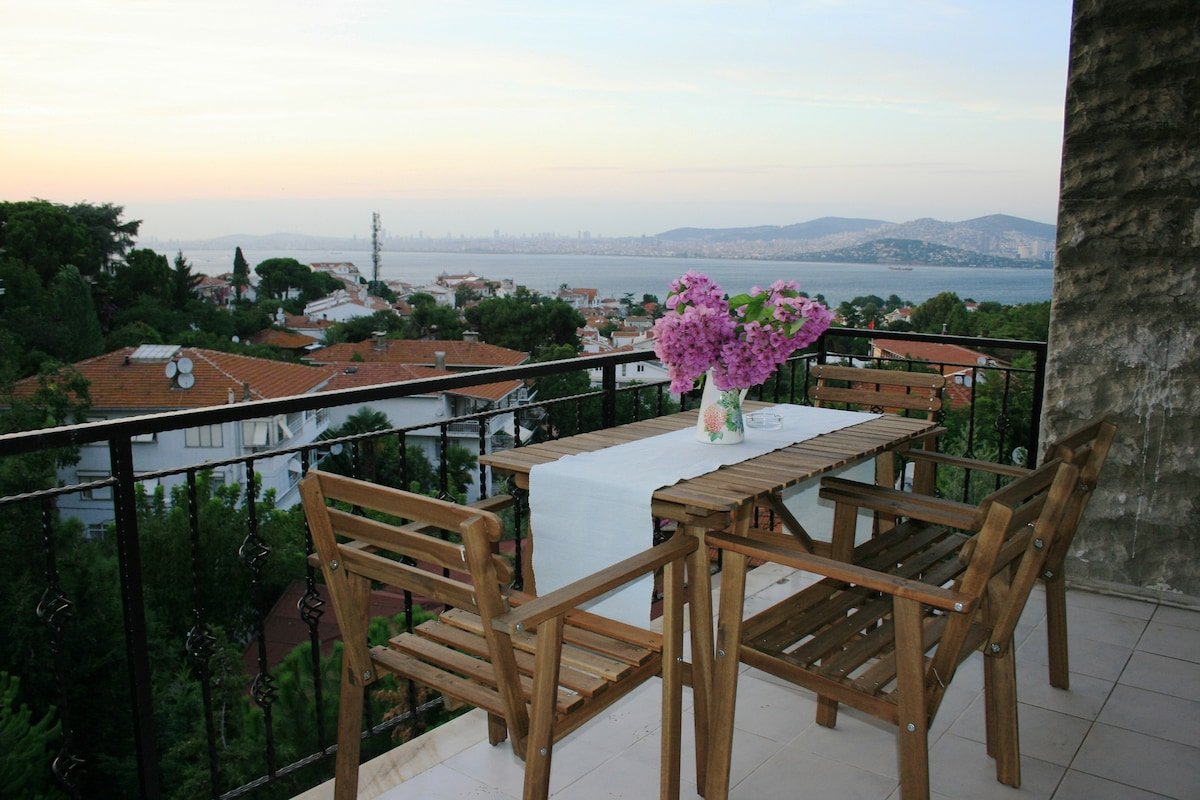 Luxury Apartment (Sea View) gallery image 2