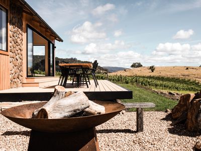 The Picker’s Hut- Luxury Vineyard stay