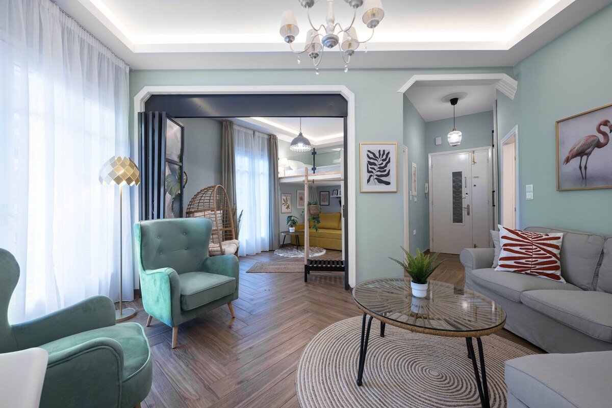 Homevision – Architectural Condo gallery image 2