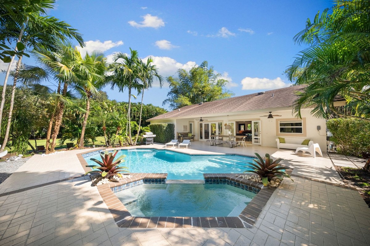 Your Sanctuary awaits you with Heated Pool gallery image 3