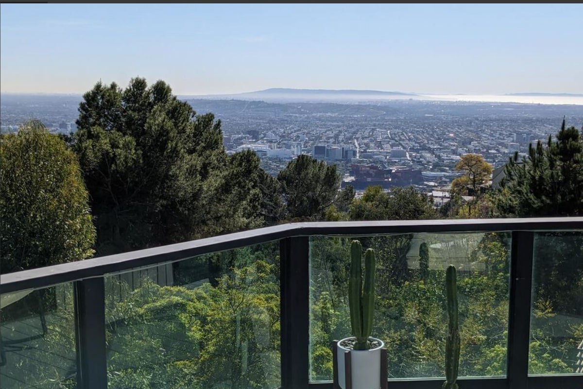 Unique Former Music Venue Hollywood Hills-Sunset B gallery image 5