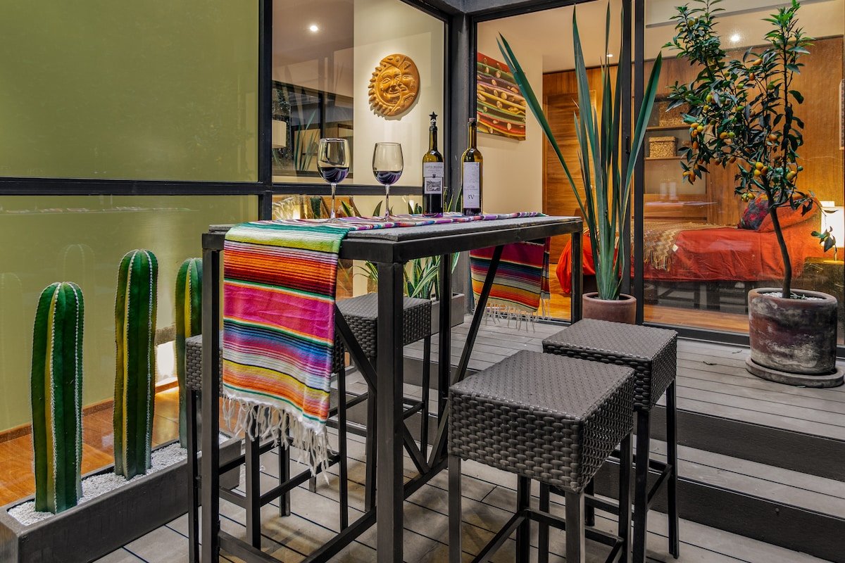 AC/ 3 Terraces Oasis / 3 BR Stunning Lux Apartment gallery image 4