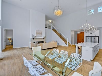 Stunning Elegant Retreat. Central. New home!