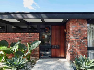 Luxurious Mid-Century Modern Home, Yarra Valley