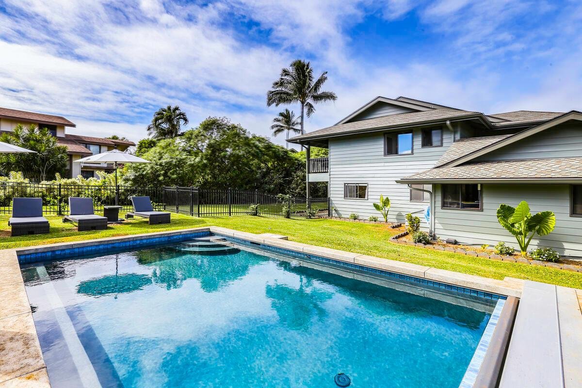 Privacy in Princeville with Pool, Ocean & Mountain gallery image 2