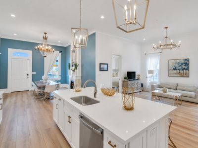 Beautiful Renovated Historic home in the Marigny!!