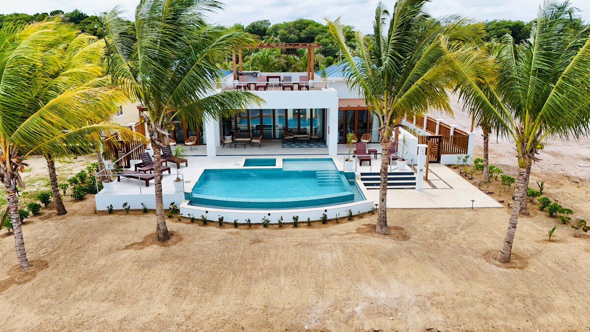 Mi Cielo Belize Beach House gallery image 3