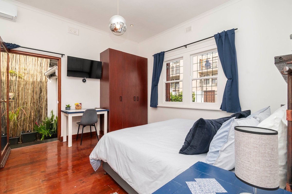 Butler-inclusive 3-bedroom Modern Villa with Pool gallery image 3