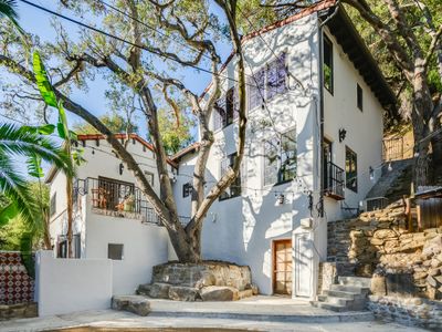 The Amethyst Inn Topanga Sleeps 9 Guests Sauna