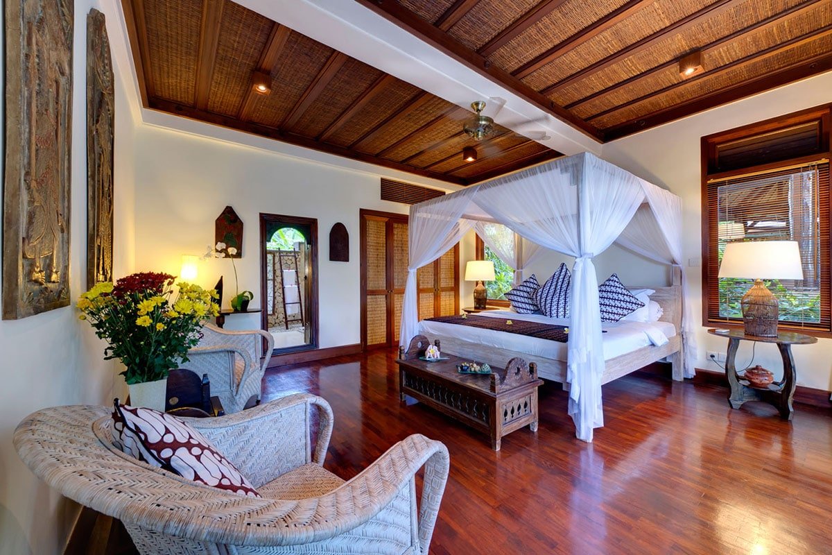 Large Beach Villa, Bali, Fully Staffed gallery image 2