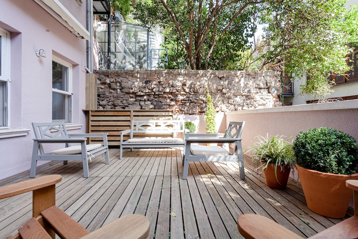 Three Bedroom w. Terrace in Galata (T3) gallery image 3