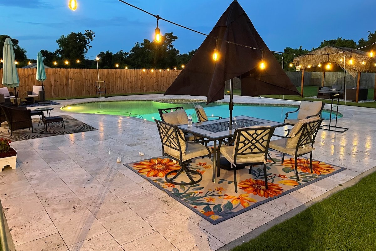 Large Mini Mansion gallery image 2