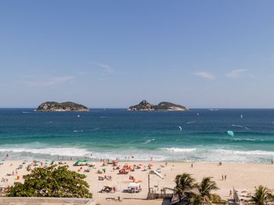 TriplexBarraC1 | Triplex in Barra for 15 people