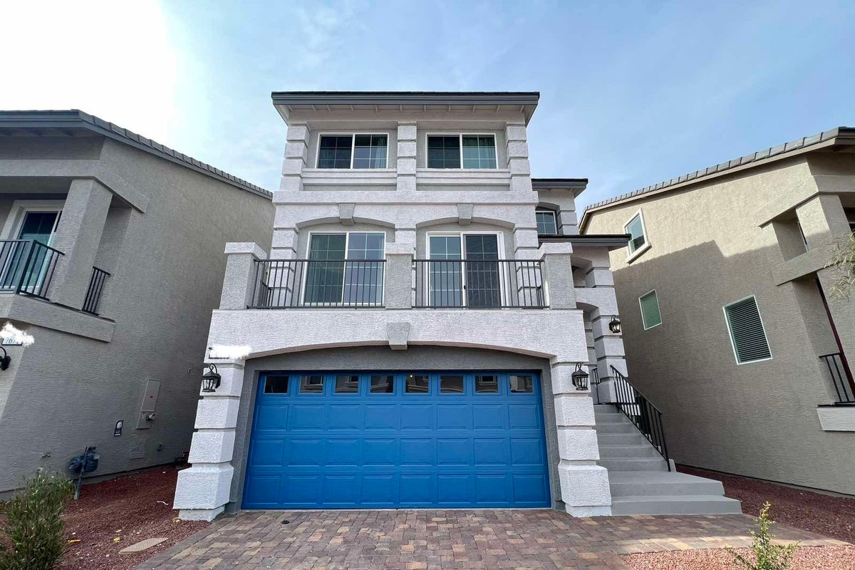 #449 Tri-Level 6BR Pool Arcade Billard