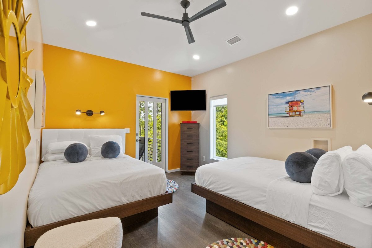 New 30A Retreat Beach Access Hot Tub & Guest Suite gallery image 5