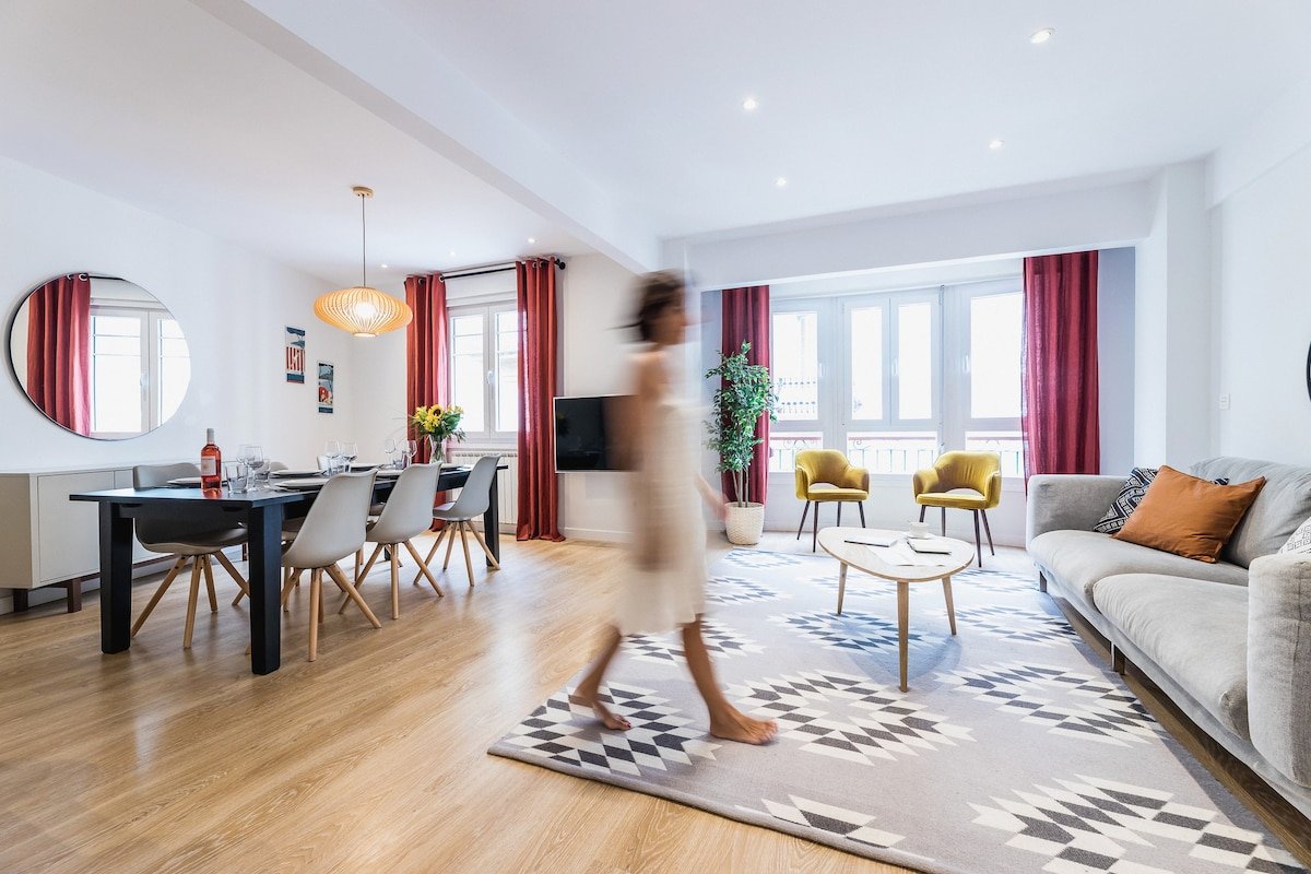 Marina Suite: 1 min from La Concha Beach gallery image 2