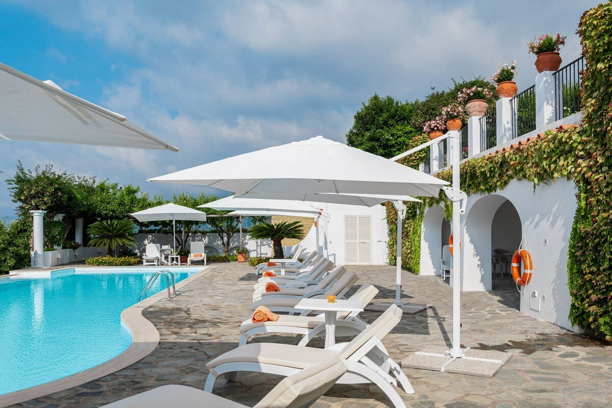 Villa Regina Bianca gallery image 4