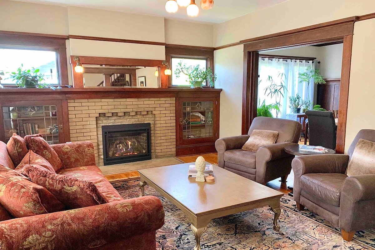 The Wisteria… Portland Craftsman gallery image 2