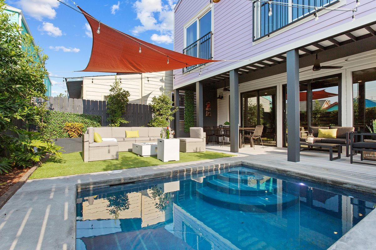 Hidden Oasis With Private Pool – Near FQ