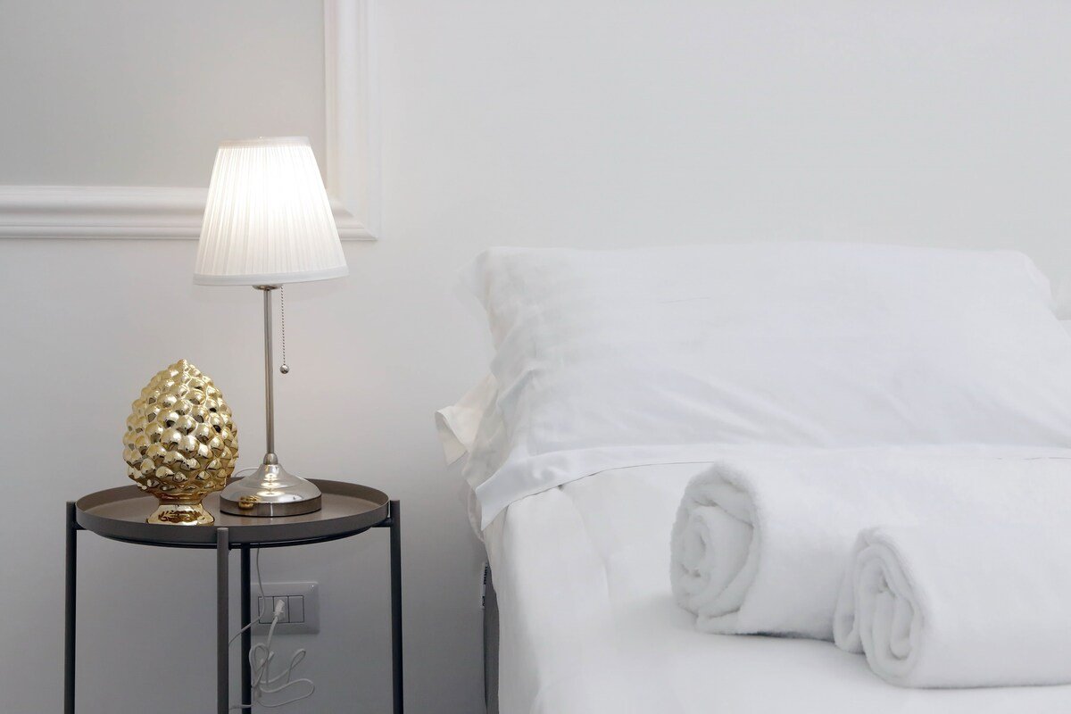 Grande appartamento Via del Corso (by Flatinrome) gallery image 4