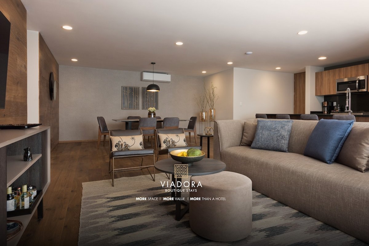 Condesa-Spacious Ste Live/Work 3BR 2BA 8pax gallery image 2