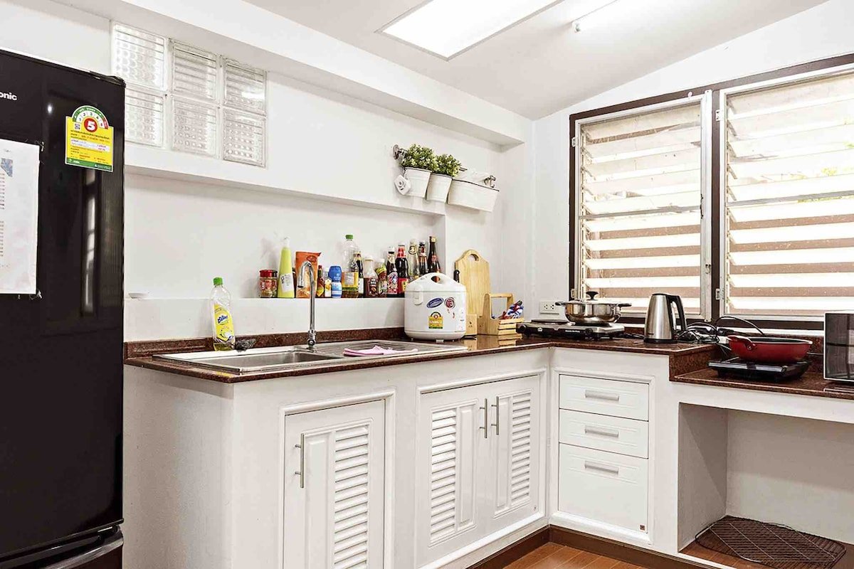 【雪梨的house】Sutthisan地铁口二层独栋别墅 獨立大花园五卧三卫+保姆間 gallery image 5