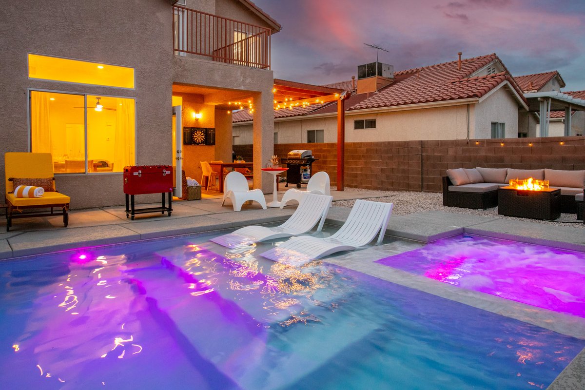 Vegas Getaway w/ Pool, Hot Tub, BBQ & Game Room!