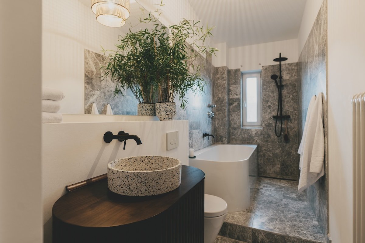 Exclusive Dachgeschosswohnung mit Panoramablick gallery image 5