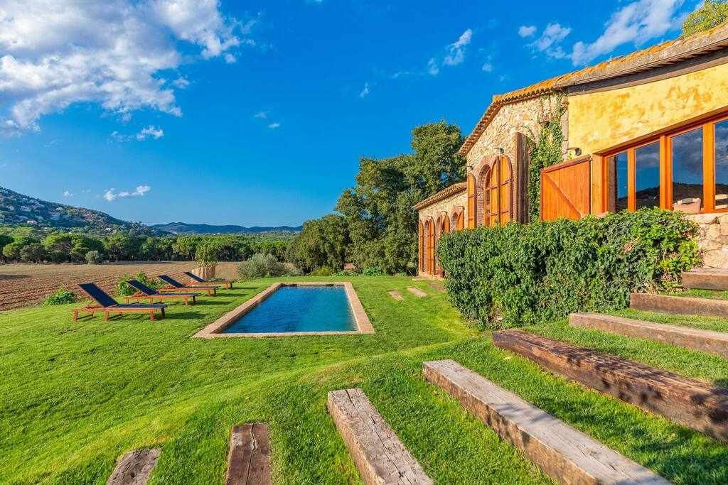 Mas Dels Arcs. Con piscina. Muy cerca de la playa. gallery image 3