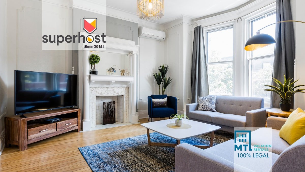 MTLVR #08 | Bright and chic flat near the mountain gallery image 2