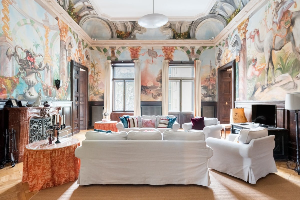 Former Imperial Palace Turned Condo gallery image 3