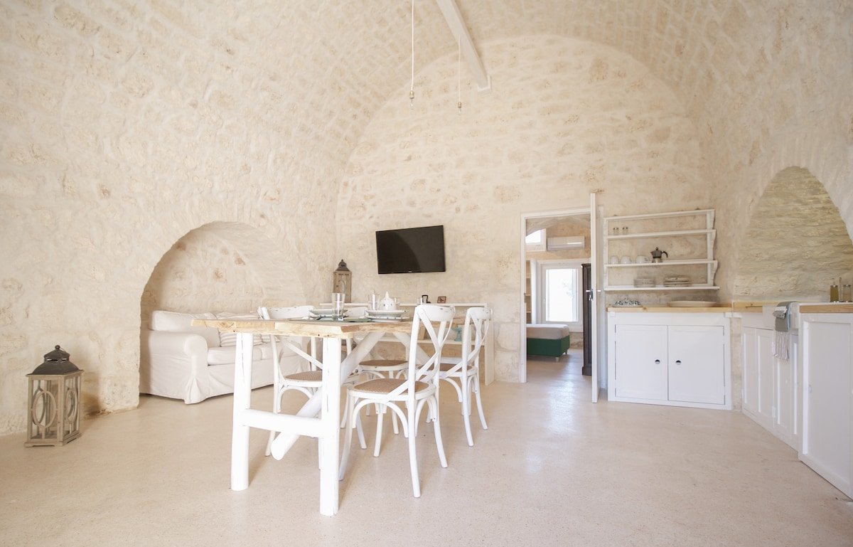 Masseria Urselli “Large Apartment” gallery image 4
